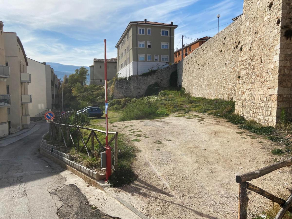 Apartmán Casa San Bernardino - Private Parking LʼAquila Exteriér fotografie